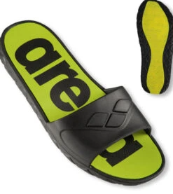 Arena WATERGRIP M