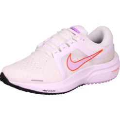 Nike AIR ZOOM VOMERO 16