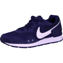 Nike NOS NIKE VENTURE RUNNER